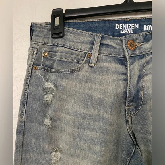 Levi’s | DENIZEN BOYFRIEND | Size 27 | Lightly Distressed - Picture 3 of 7